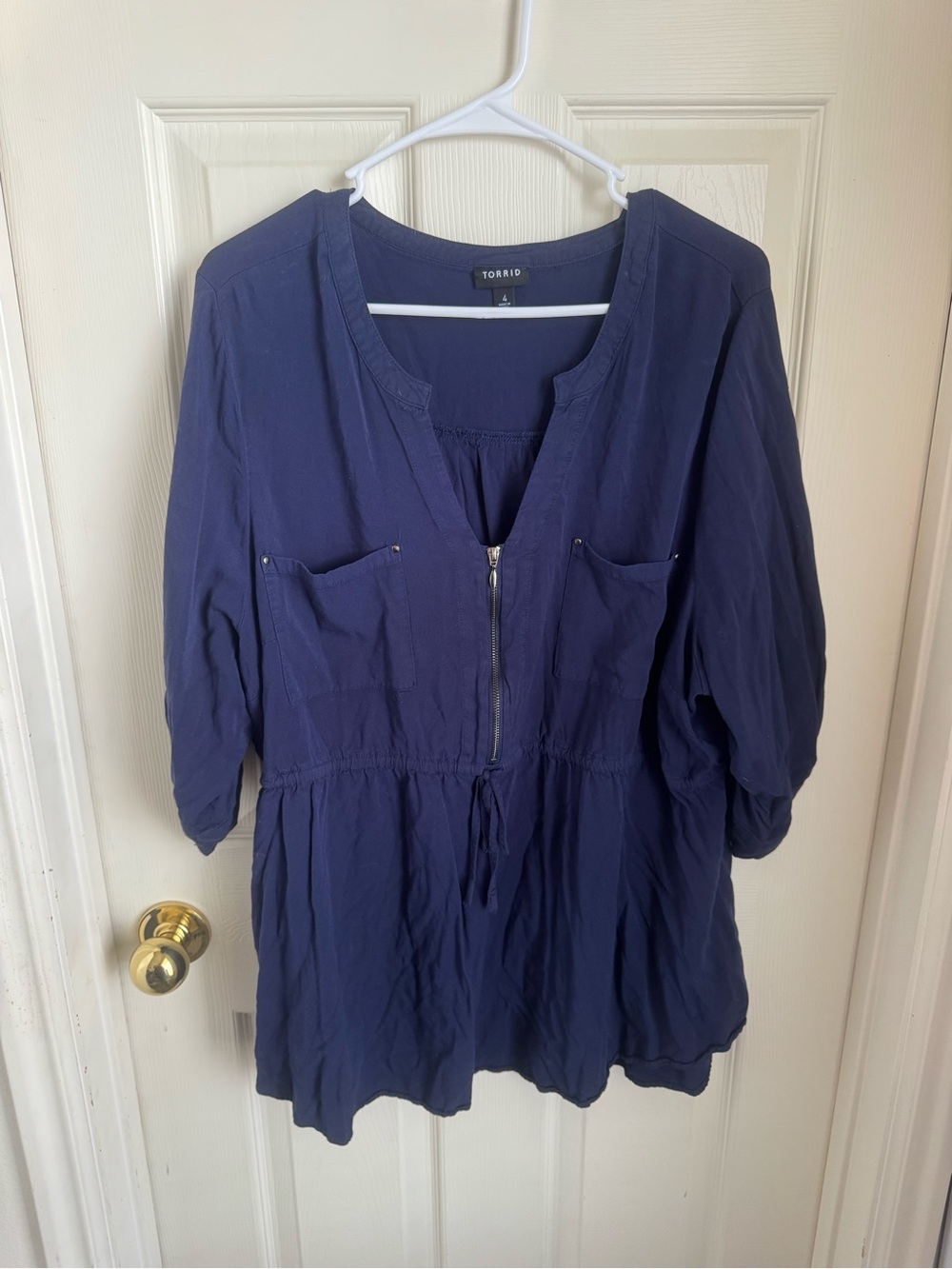 Torrid Top - Picture 2 of 5